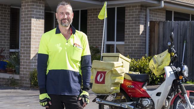 Hero postman Richard Pumpa. Picture: Matthew Vasilescu