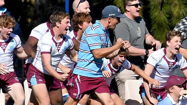 Ormiston players celebrate the win. TAS First XV schoolboy rugby grand final between Ormiston College and St Columban's College. Saturday June 11, 2022. Picture, John Gass