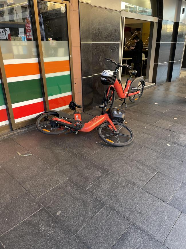 A bike impeding pedestrians in the Sydney CBD. Source: Supplied.