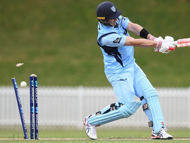 Peter Nevill of the NSW Blues is bowled out during the Marsh Cup One Day cricket match between NSW and Western Australia at Drummoyne Oval in Sydney, Monday, September 30, 2019. (AAP Image/Joel Carrett) NO ARCHIVING, EDITORIAL USE ONLY, IMAGES TO BE USED FOR NEWS REPORTING PURPOSES ONLY, NO COMMERCIAL USE WHATSOEVER, NO USE IN BOOKS WITHOUT PRIOR WRITTEN CONSENT FROM AAP