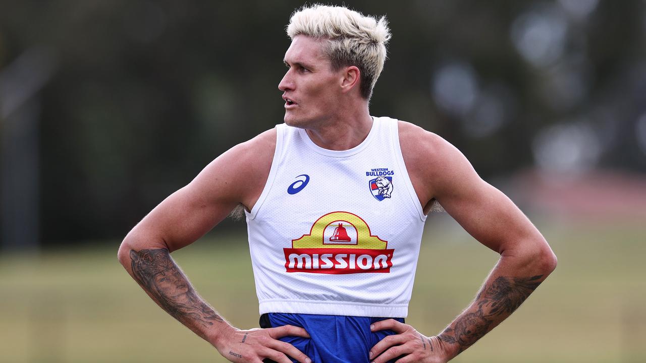 MELBOURNE . 25/11/2022. Western Bulldogs training at Skinner Reserve, Braybrook. New Bulldog Rory Lobb at training today . Picture by Michael Klein