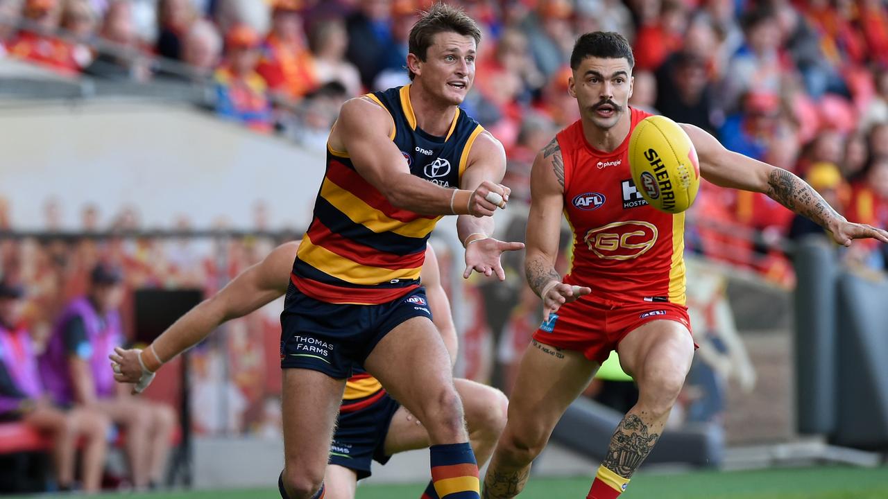 Crouch in action against Gold Coast. (Photo by Matt Roberts/AFL Photos/Getty Images)