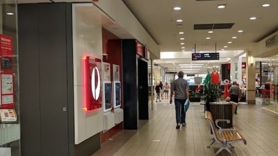 The Australia Post outlet at Brandon Park.