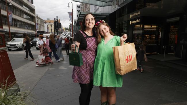 Bec Curran with daughter Amelia Allwright 11 who were out shopping. Last minute Christmas shoppers in Hobart. Picture: Nikki Davis-Jones