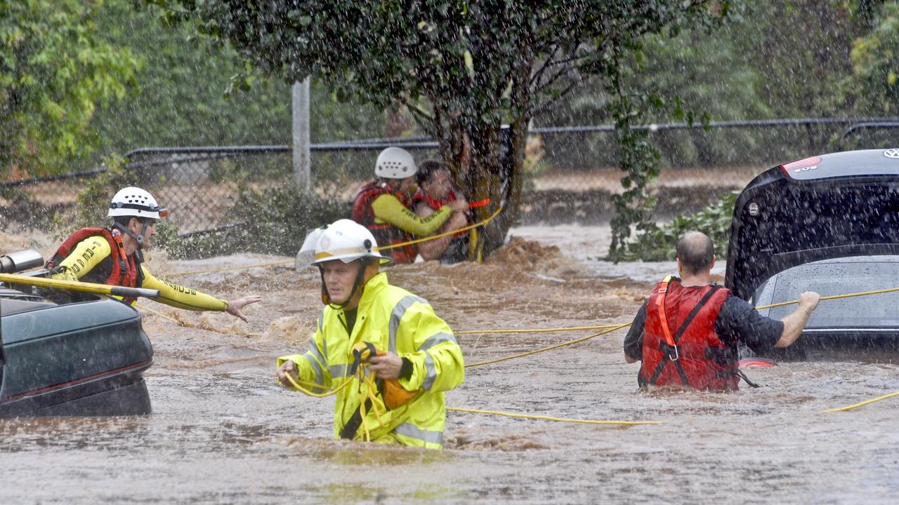 Toowoomba Floods: How 2011 Floods Changed What Fireys Do In The Face Of ...