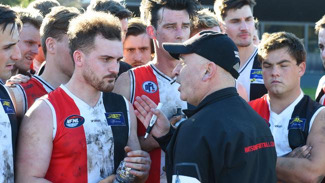 Watsonia coach George Lattouf speaks to his players. Picture: Josie Hayden