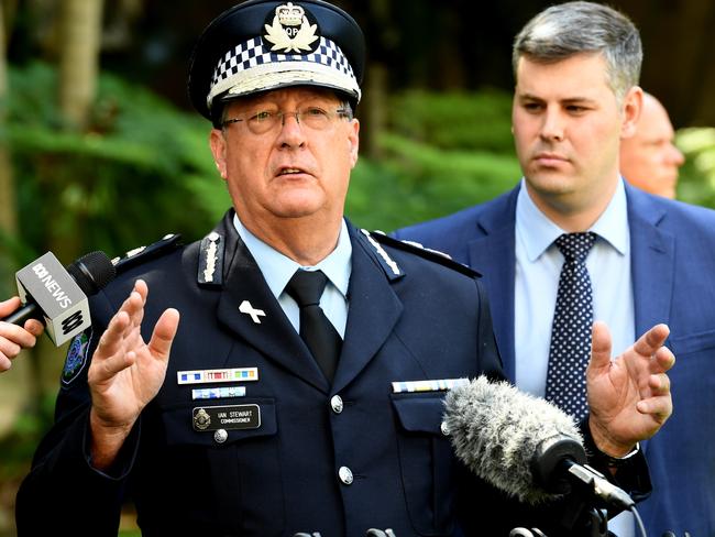 Queensland Police Commissioner Ian Stewart speaks to the media in 2017. AAP Image/Samantha Manchee