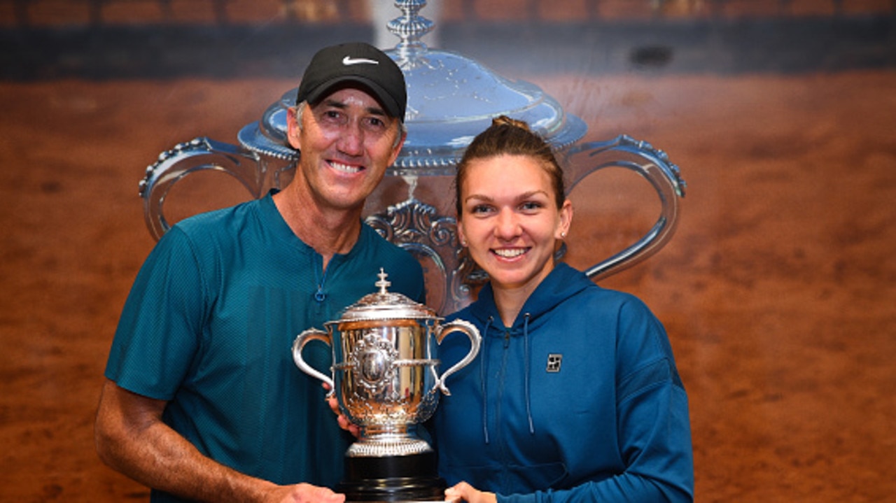 Darren Cahill and Simona Halep. Photo: Corinne Dubreui — Pool/Getty Images
