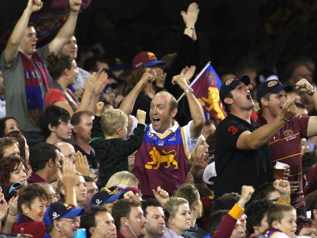 Crowd during the second AFL Elimination Final between the Brisbane Lions and Carlton at the Gabba.