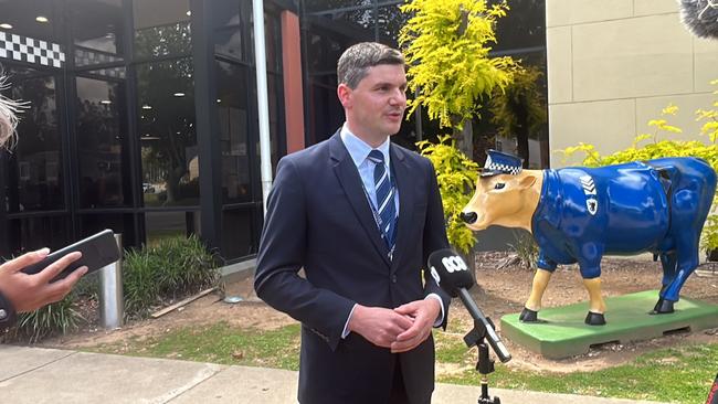 Shepparton CIU Detective Senior Sergeant Lance Wiltshire speaks outside the Shepparton police station following the arrests of 15 people accused of trafficking meth in October 2023. Picture: Oscar Jaeger