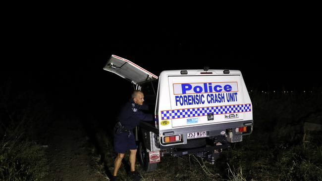 The Cairns Forensic Crash Unit is investigating the fatal crash at Bentley Park. PICTURE: JUSTIN BRIERTY