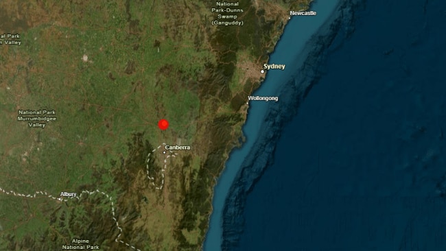 'Thud and rumble': A 3.2 magnitude earthquake shook the town of Gunning in New South Wales, north of Canberra.