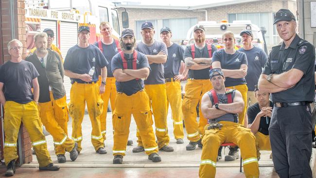 TFS district officer Stuart Males, right, during a briefing at Geeveston. Picture: CHRIS KIDD