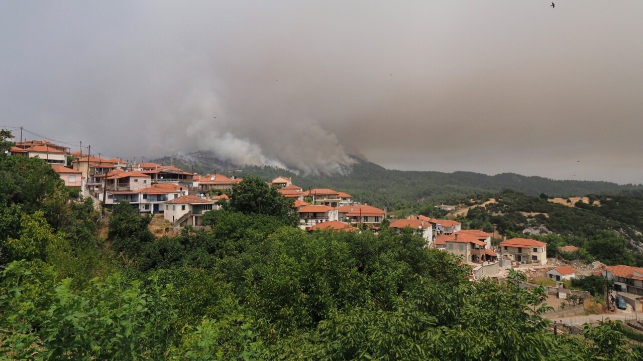 Thousands evacuated as wildfires sweeps through Greek island