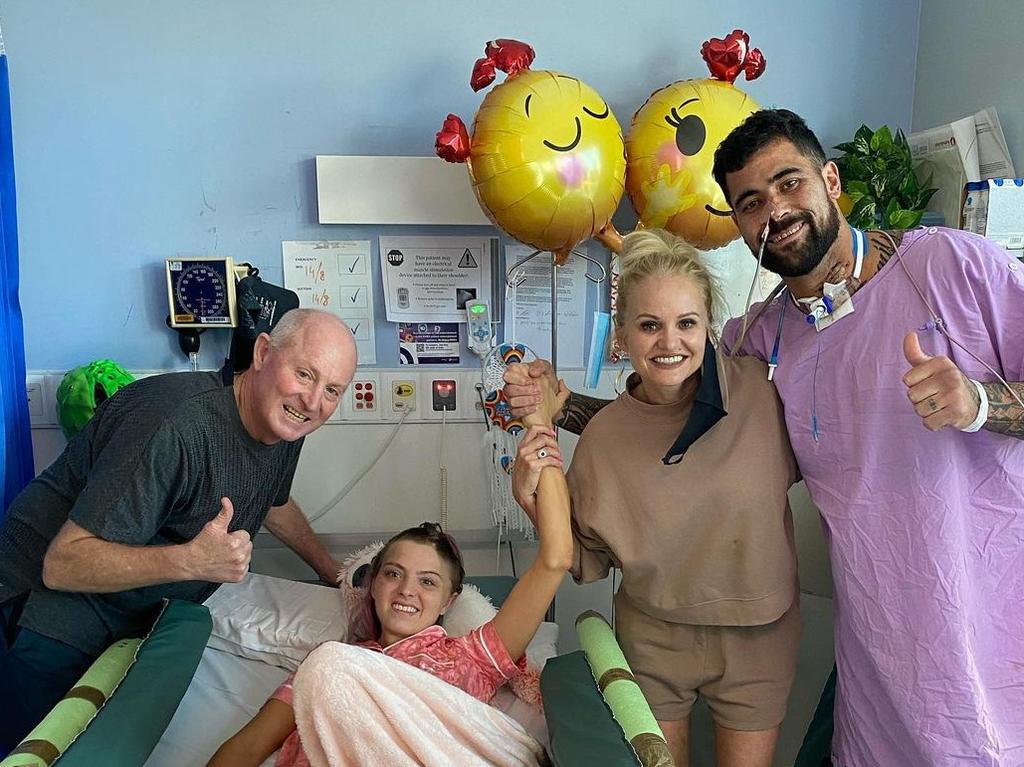 Andrew Fifita with Alexa Leary and her family. Picture: Instagram