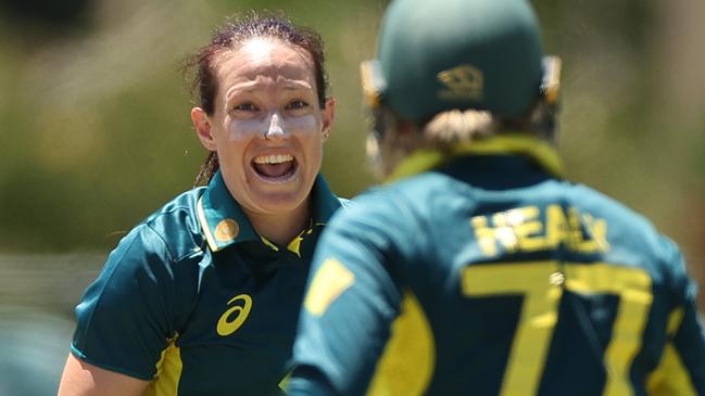 CANBERRA, AUSTRALIA - JANUARY 28:  Megan Schutt of Australia celebrates taking the wicket of SunÃÂ© Luus of South Africa during game two of the Women's T20 International series between Australia and South Africa at Manuka Oval on January 28, 2024 in Canberra, Australia. (Photo by Mark Metcalfe/Getty Images)