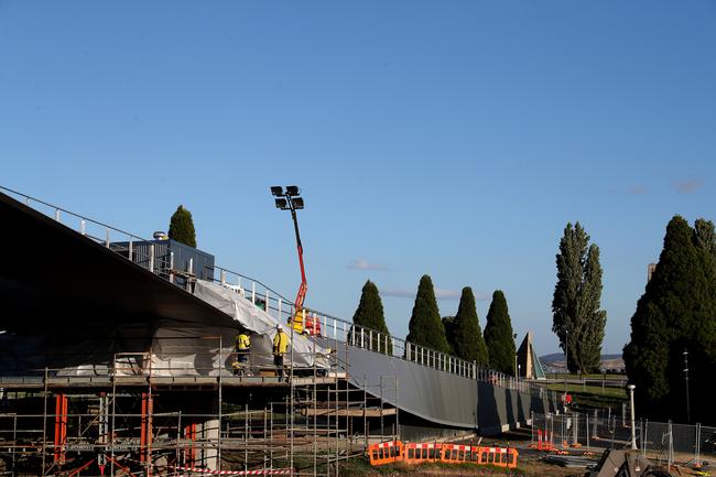 Construction of the Bridge of Remembrance across the Tasman Highway in Hobart. Picture: NIKKI DAVIS-JONES