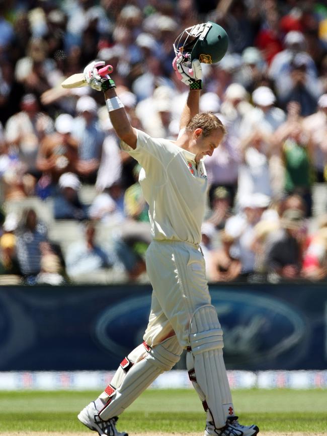 Matthew Hayden notches a record sixth Boxing Day Test century.