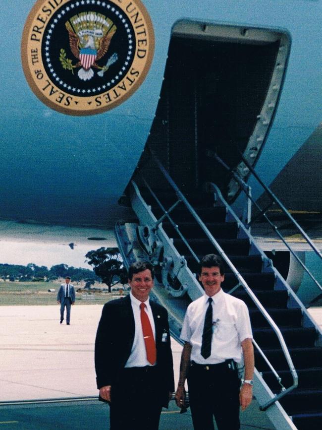 Tom Barber with Presidential Advance Team leader Major Jim Blackwood and Airforce One.