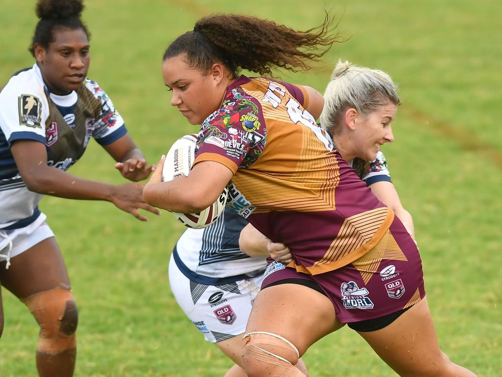 Country player Vanique Malayta makes a good run against City. Picture: Tony Martin