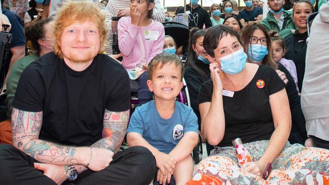 Sheeran brings smiles to faces at the Royal Children’s Hospital. Picture: RCH Melbourne/Alvin Aquino