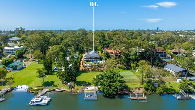 Right by Nerang River, the house has a private beach and dock that lead right to the water.