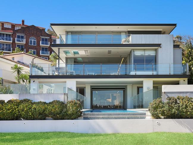 Shopping bag tycoon’s $75m trophy home for sale