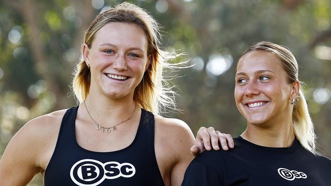 WEEKEND TELEGRAPH - 27/3/24MUST CHECK WITH PIC EDITOR BEFORE PUBLISHING - Sisters from the Australian Olympic Rugby 7Ãs team, Maddison (left) and Teagan Levi (right) pictured at Maroubra today. Picture: Sam Ruttyn