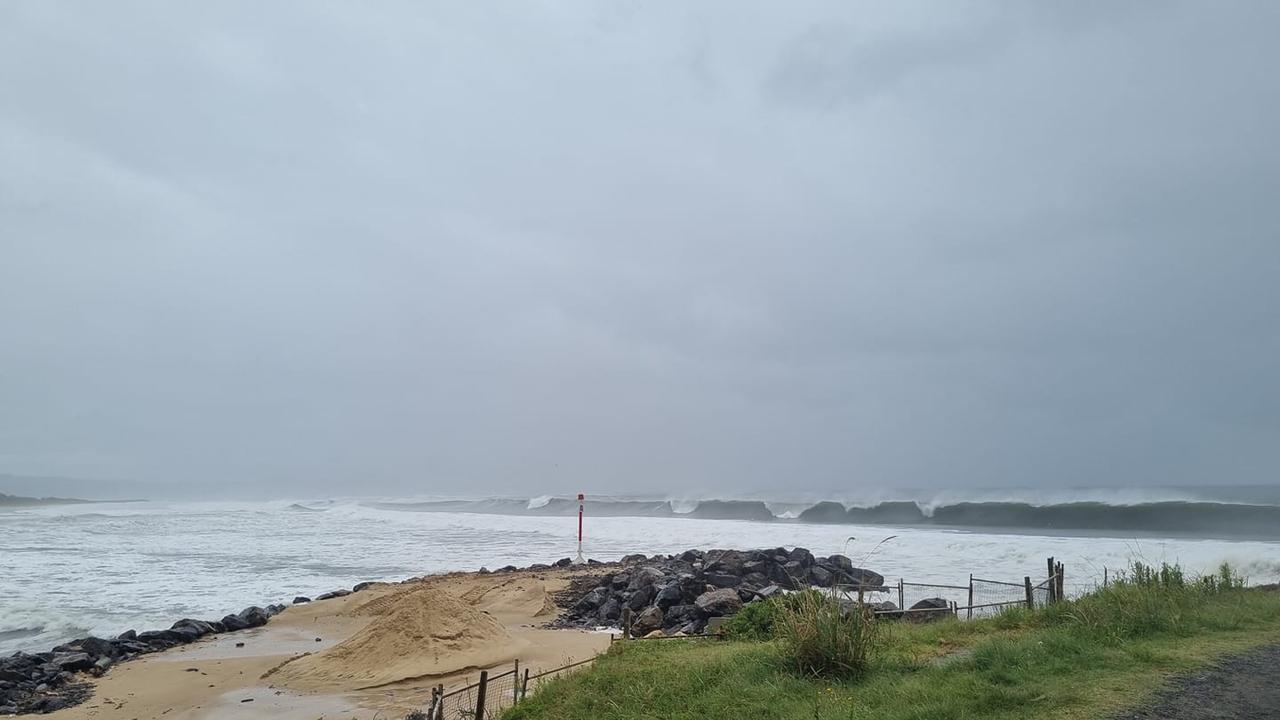 A nine-year-old boy has died after he became trapped between rocks on a popular NSW beach. Picture: Bec Kemp