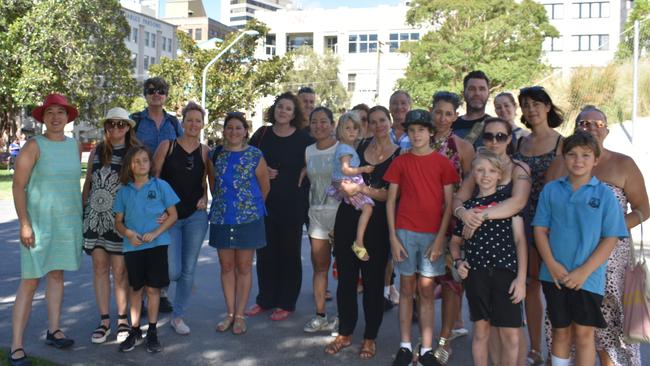 Families living around Redfern and Darlington have been left in limbo, after the Education Minister announced a review of the catchment for the new Inner City High School, but has failed to meet his own deadline, according to Greens Member for Newtown Jenny Leong MP.