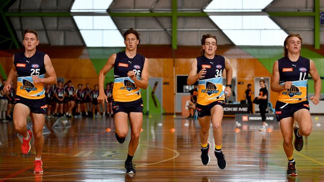 MELBOURNE, AUSTRALIA - MARCH 11: Tait Poyser, Will Burke, Jed Daniels and Oskar Smartt of the Bendigo Pioneers in action during the 2023 Coates Talent League Boys Testing Day at Maribyrnong College on March 11 in Melbourne, Australia. (Photo by Josh Chadwick/AFL Photos via Getty Images)