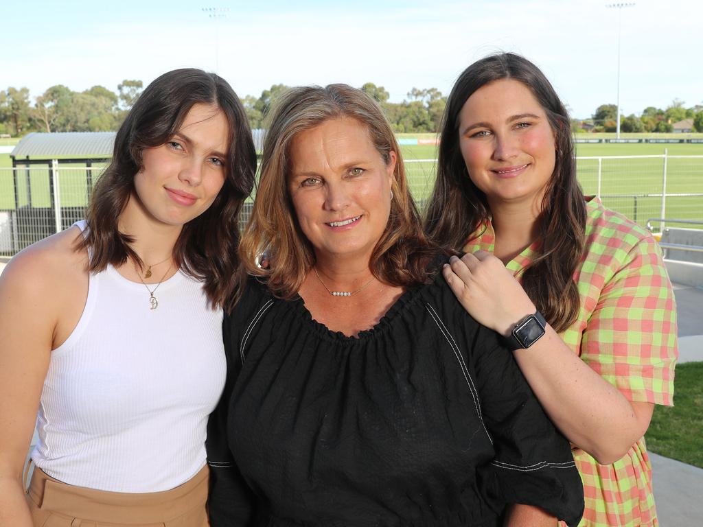 Anita Frawley, wife of Danny Frawley, and daughters Danielle and Chelsea. Picture: Alex Coppel.