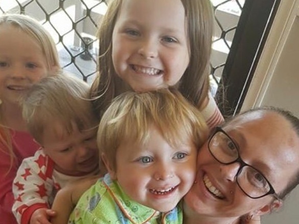 SAD LOSS: Hervey Bay's Charmaine Harris McLeod with her four children, Aaleyn, Matilda, Wyatt and Zaidok.