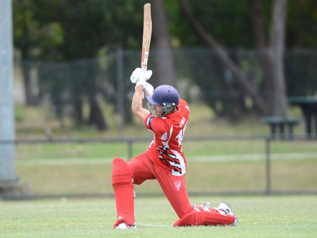 Lucas Ligt batting for the Panthers. Picture: Devon Meadows CC