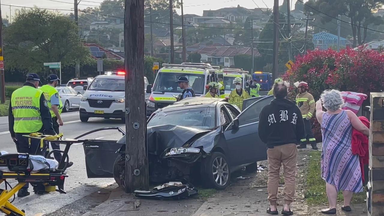 Beverly Hills crash: 5 teens in hospital after car slams into pole ...