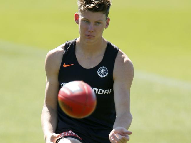 No.1 draft pick Sam Walsh is eyeing a Round 1 debut for the Blues.