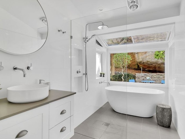 The dreamy bathroom looking out to nature.