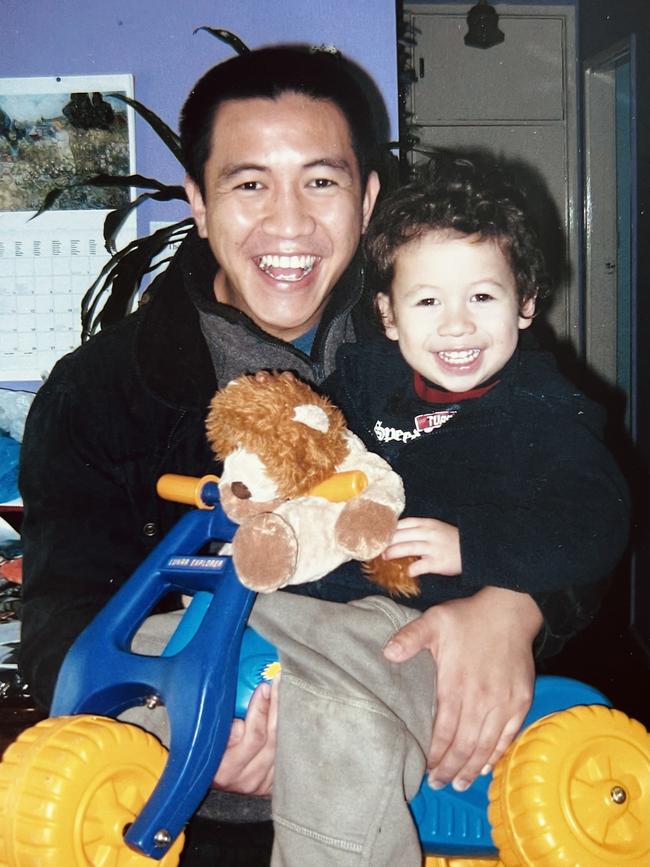 Xavier Do as a young boy with his dad Anh Do …