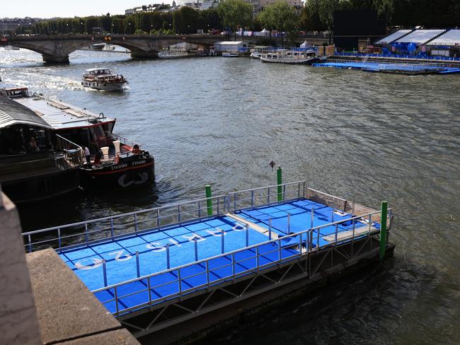 PARIS, FRANCE - JULY 28: A view across the Seine River on day two of the Olympic Games Paris 2024 on July 28, 2024 in Paris, France. The Olympic triathlon swimming training session scheduled for Sunday has been cancelled after recent heavy rain in Paris affected pollution levels in the Seine. (Photo by Maja Hitij/Getty Images) (Photo by Maja Hitij/Getty Images)