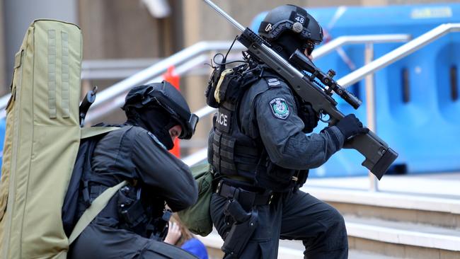 Lindt Siege Sydney: Middle Eastern crime family ‘sold gun to Man Monis ...