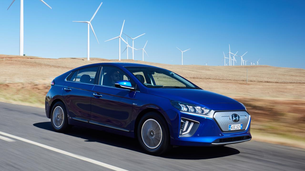 Hyundai updated the Ioniq Electric for 2020.