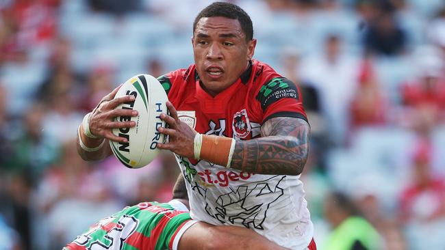 Dragons forward Tyson Frizell on the charge. Picture: Phil Hillyard