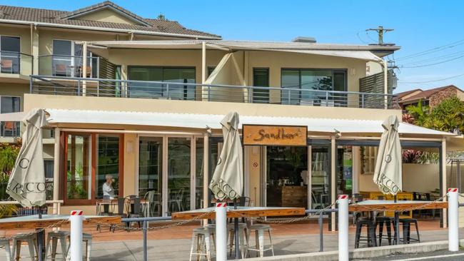 Sandbar cafe in Yamba – business for sale