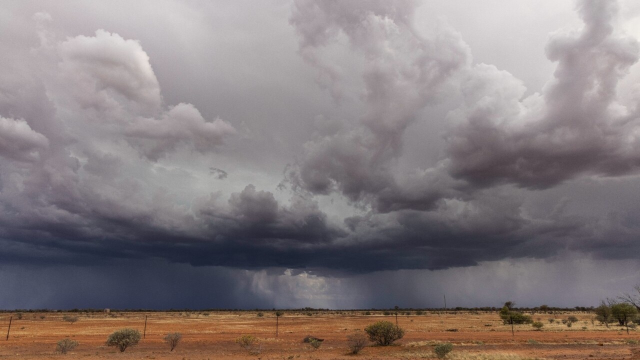 Thunderstorms likely due to stark contrast in weather across Australia