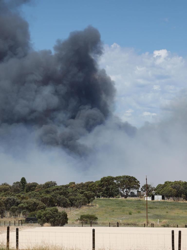 Smoke from the massive bushfire rises over Port Lincoln. Picture: Robert Lang