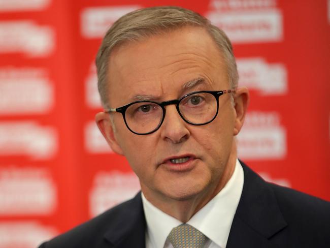 FEDERAL ELECTION TEAM 2022. LABOR BUS TOUR 13/4/2022 - Labor leader Anthony Albanese delivers a speech at the Australian Nursing and Midwifery Federation in Melbourne, Victoria on day 3 of the federal election. Albo holds a press conference after the rally but cuts it short after 6 minutes. Picture: Toby Zerna