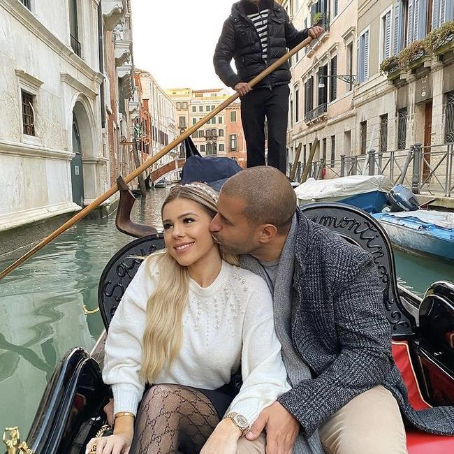 Emily and Elie Douna enjoy a gondola ride in Venice. Picture: Instagram