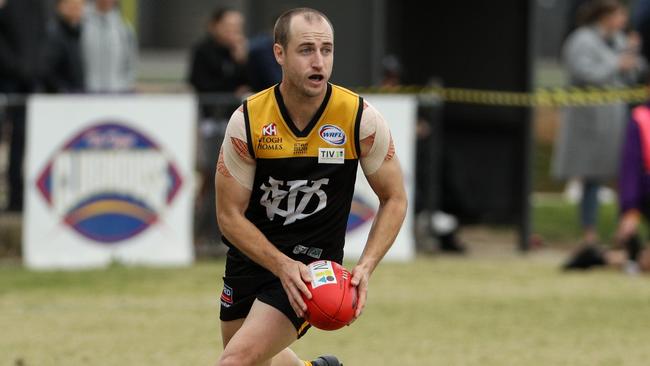 Ben Morton on the burst for Werribee Districts on Saturday. Picture: Local Legends Photography