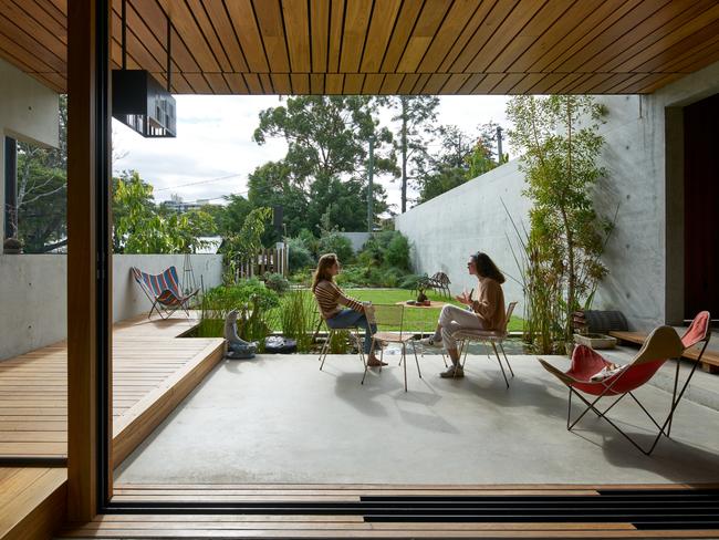 EMBARGOED until 8pm June 24, Riverbank House, by Wilson Architects, received The Robin Dods Award for the Highgate Hill project at the Australian Institute of Architects’ Queensland Architecture Awards., Photographer: Alex Chomicz