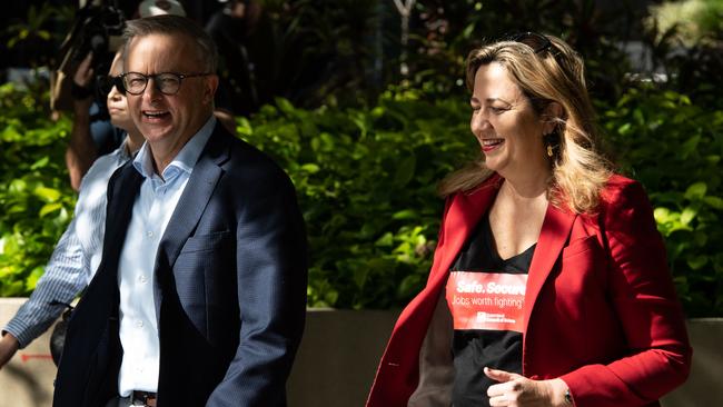 Anthony Albanese chats with Annastacia Palaszczuk during the 2022 Federal Election campaign. Picture: Brad Fleet